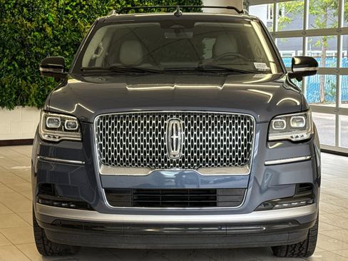 Certified 2023 Lincoln Navigator Reserve AWD/4WD image 9