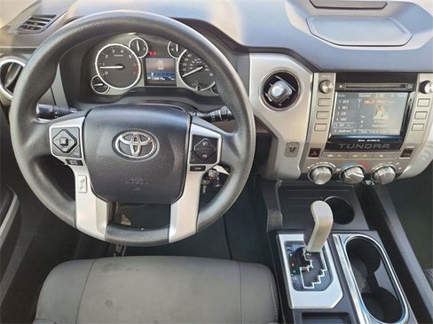 Used 2016 Toyota Tundra SR5 image 11