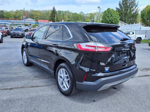 Used 2023 Ford Edge SEL image 3