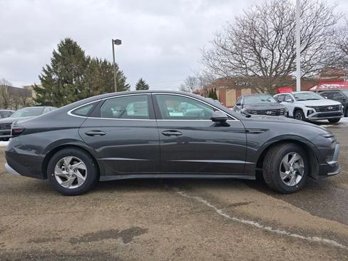 New 2026 Hyundai Sonata SE FWD image 14