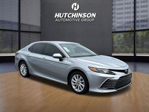Certified 2023 Toyota Camry LE FWD image 1