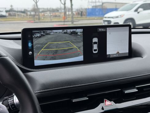 Used 2023 Genesis G80 2.5T image 29