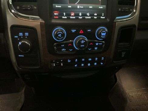 Used 2018 RAM 2500 Laramie image 27