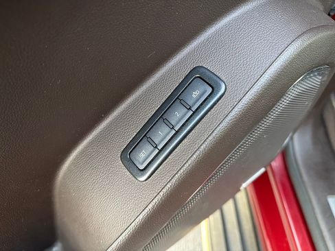 Used 2020 Chevrolet Tahoe Premier image 36