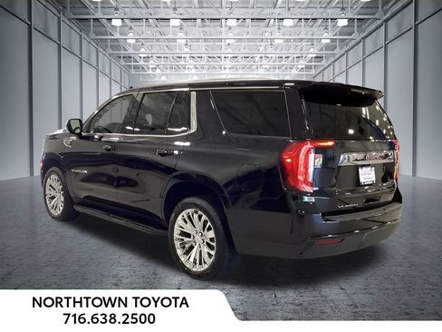 Used 2023 GMC Yukon SLE w/ Gmc Pro Safety Plus Package AWD/4WD image 2