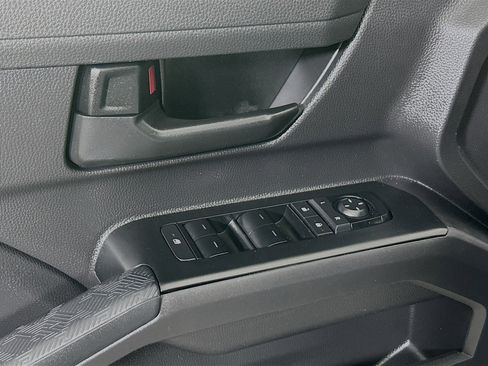 Used 2024 Toyota Tacoma SR image 14