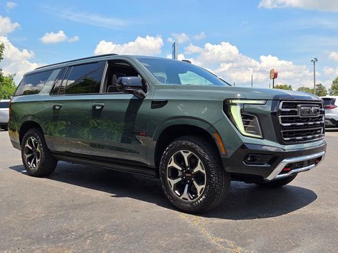New 2026 GMC Yukon XL AT4 Ultimate AWD/4WD image 6