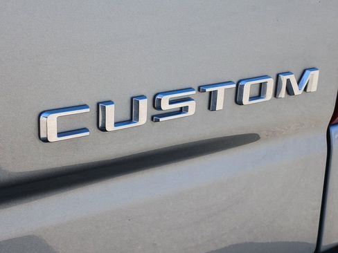 Used 2025 Chevrolet Silverado 1500 Custom image 19