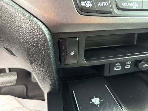 Certified 2024 Honda Passport EX-L image 17