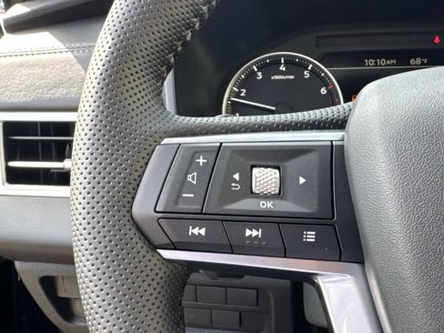 New 2026 Mitsubishi Outlander LE image 16