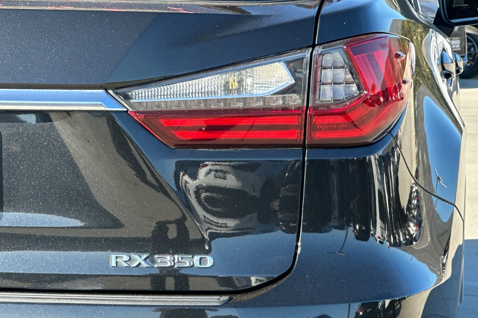 Used 2017 Lexus RX 350 FWD w/ Luxury Package image 32