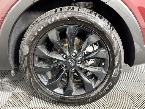 Used 2020 Kia Sorento EX image 36
