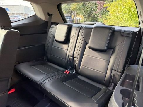 Used 2021 Volkswagen Atlas SE image 27