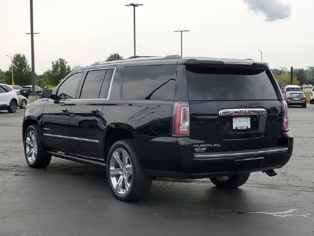 Used 2018 GMC Yukon XL Denali w/ Denali Ultimate Package AWD/4WD image 4