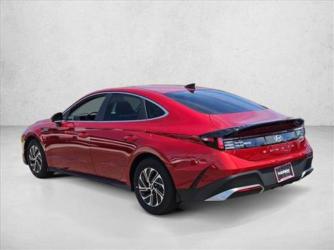 New 2026 Hyundai Sonata Blue FWD image 8