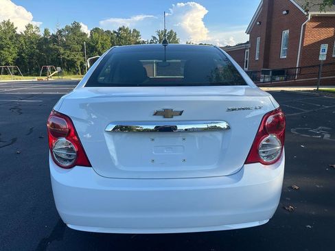 Used 2016 Chevrolet Sonic LT FWD image 7