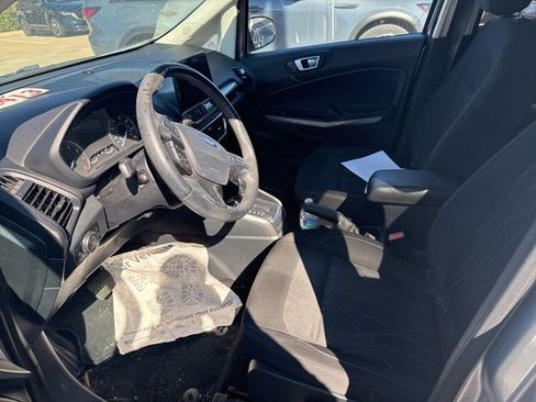 Used 2018 Ford EcoSport SE w/ SE Convenience Package FWD image 12