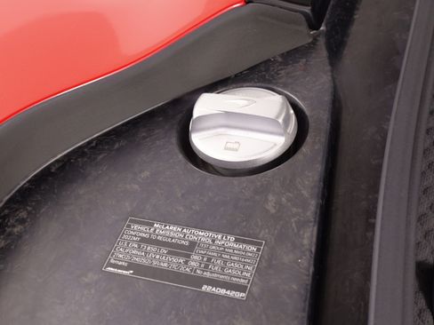 Used 2022 McLaren GT image 67