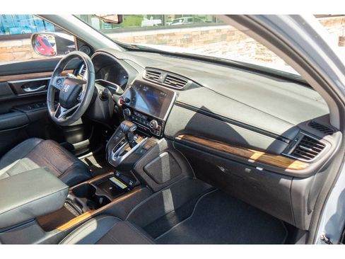 Used 2020 Honda CR-V Touring image 15