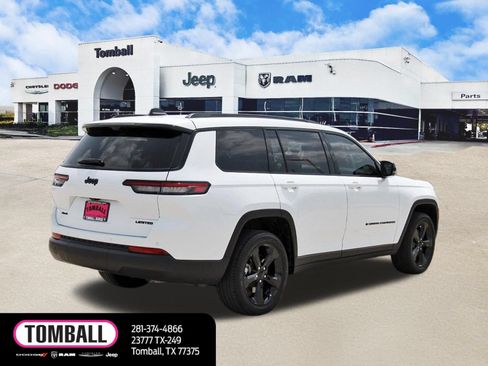 Used 2023 Jeep Grand Cherokee L Limited w/ Luxury Tech Group II AWD/4WD image 7
