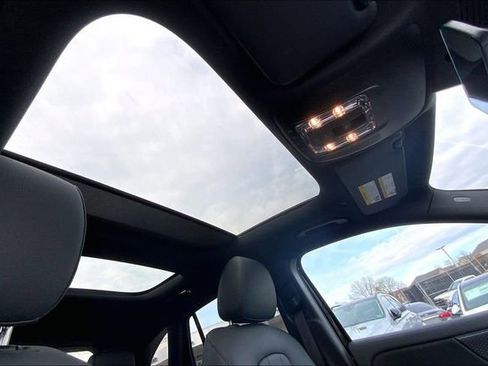 Used 2026 Mercedes-Benz GLA 250 4MATIC image 11