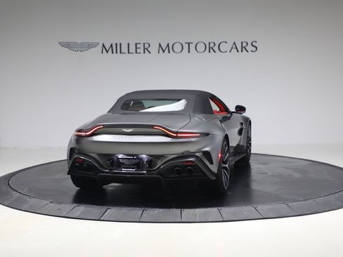 Used 2026 Aston Martin V8 Vantage Roadster image 21