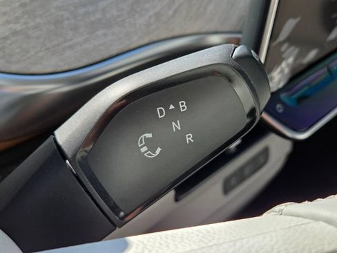 New 2025 Volkswagen ID. Buzz 1st Edition AWD/4WD image 13