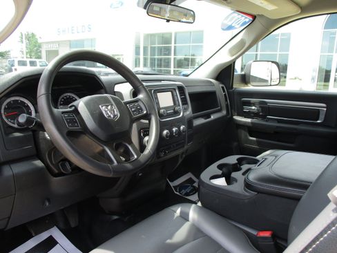 Used 2022 RAM 1500 Tradesman w/ Power & Remote Entry Group RWD image 8