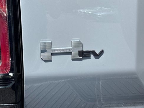 Used 2025 GMC Hummer EV 2X AWD/4WD image 11