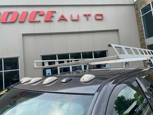 Used 2018 RAM 3500 Tradesman w/ Chrome Appearance Group AWD/4WD image 5