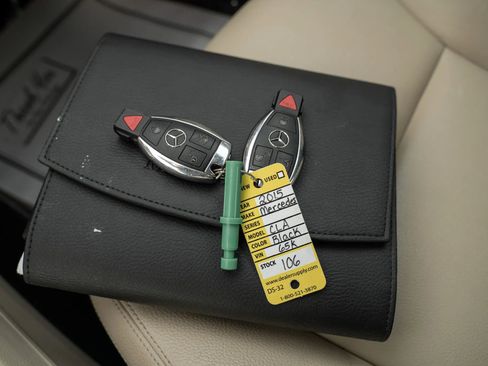 Used 2015 Mercedes-Benz CLA 250 image 26