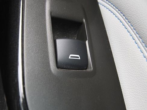 Used 2024 Chevrolet Trax LT w/ Driver Confidence Package FWD image 25