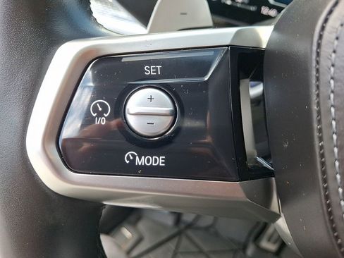 Used 2023 BMW 760i xDrive w/ Executive Package AWD/4WD image 23