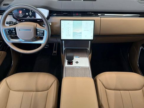 New 2026 Land Rover Range Rover Long Wheelbase SE AWD/4WD image 15