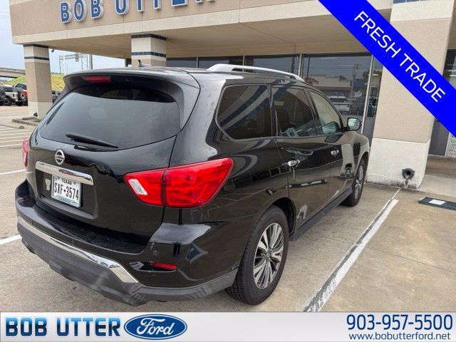 Used 2018 Nissan Pathfinder SV FWD image 4