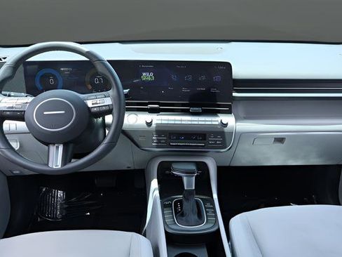 Used 2024 Hyundai Kona SEL FWD image 15