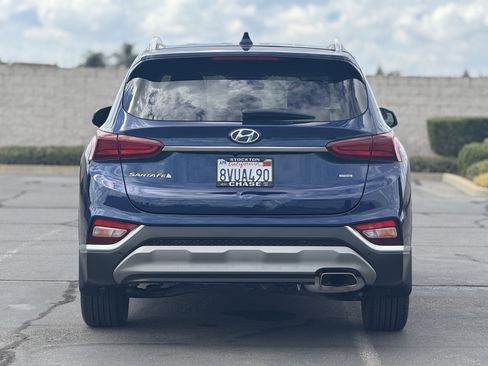 Used 2020 Hyundai Santa Fe SEL w/ Convenience Package image 6