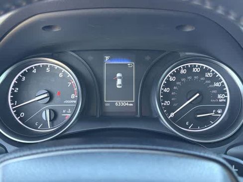 Used 2023 Toyota Camry SE image 25