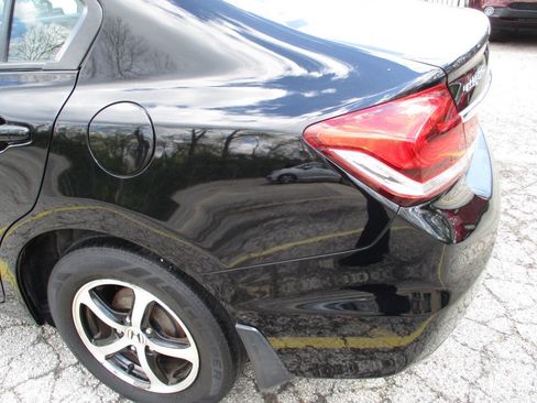 Used 2015 Honda Civic SE image 16
