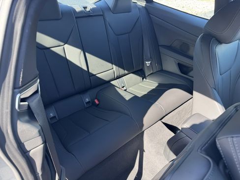 Used 2025 BMW 430i Coupe w/ Convenience Package image 15