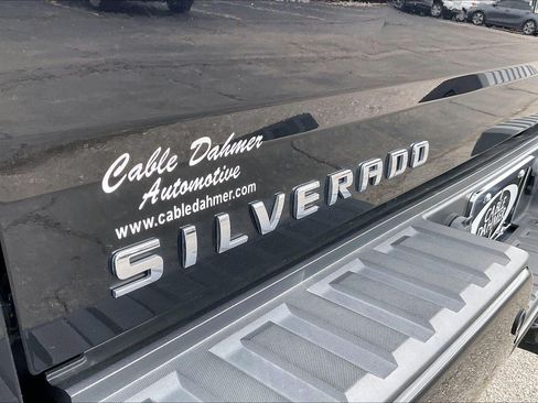 Used 2016 Chevrolet Silverado 1500 LTZ Z71 w/ LTZ Plus Package AWD/4WD image 33
