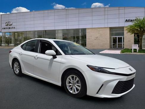 Used 2025 Toyota Camry LE FWD image 2