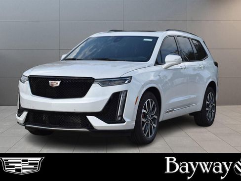 New 2025 Cadillac XT6 Sport w/ Platinum Package image 1