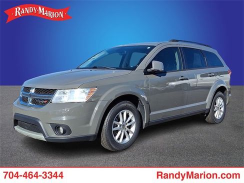 Used 2019 Dodge Journey SE w/ Premium Group image 1