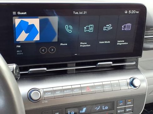 Used 2024 Hyundai Kona SEL AWD/4WD image 22