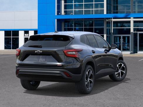 New 2026 Chevrolet Trax RS image 4