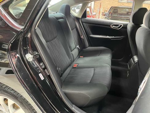 Used 2019 Nissan Sentra SV FWD image 25