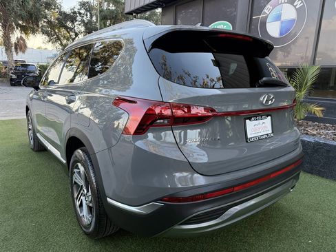 Used 2021 Hyundai Santa Fe SEL image 4