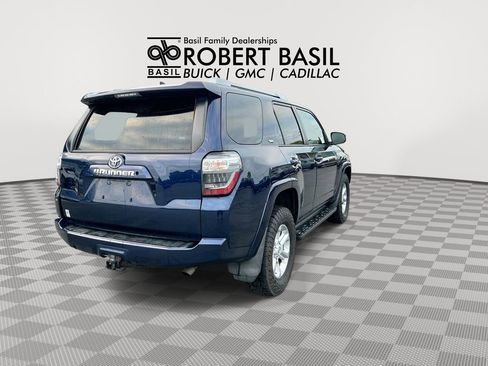 Used 2018 Toyota 4Runner SR5 Premium AWD/4WD image 8