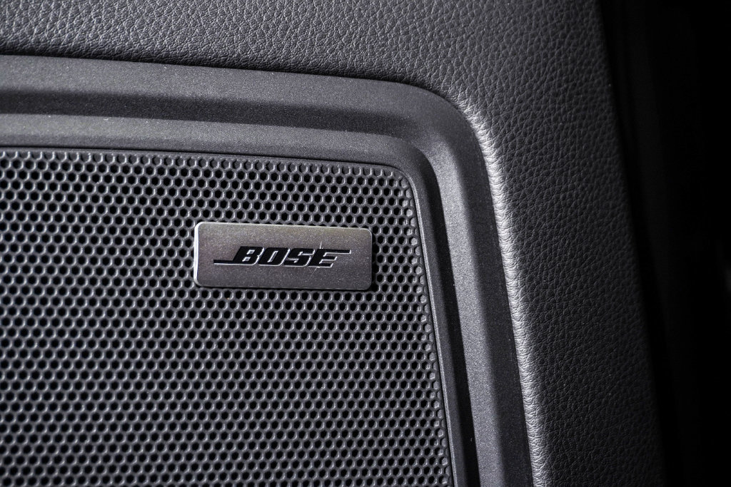 Certified 2026 Porsche Macan AWD/4WD image 27
